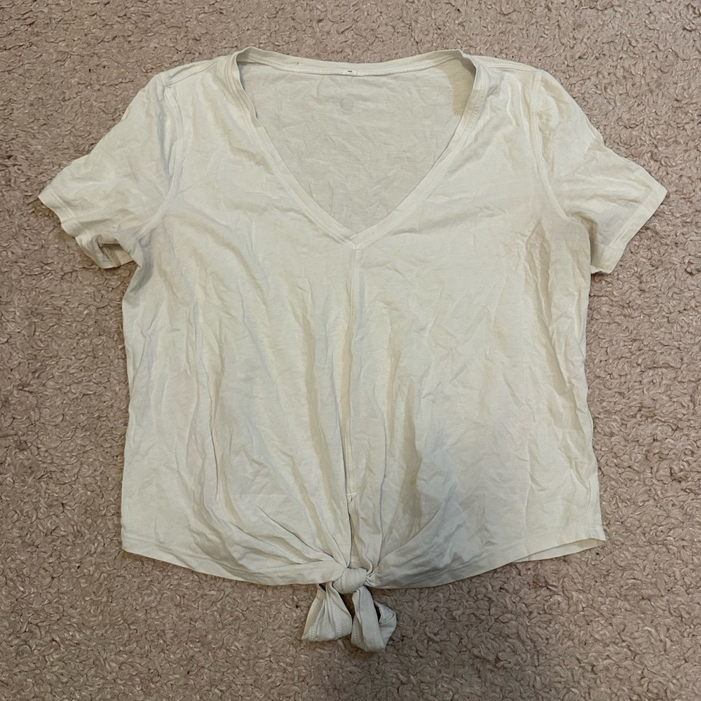 Lululemon white v neck tie shirt size 4